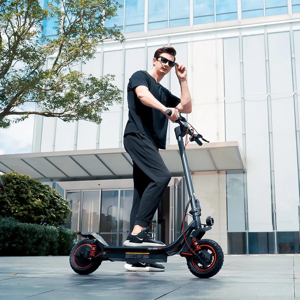 iScooter i10Pro – Patinete Eléctrico 48V 15Ah, Neumáticos de 10", Autonomía de 50–60 km y App